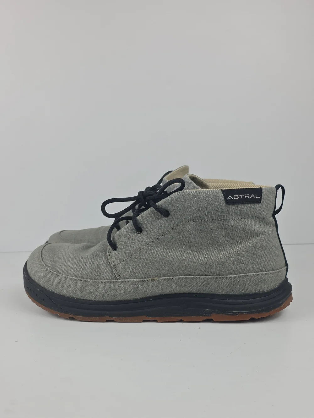 Astral Hemp Chukker Men's Ankle Shoes Size 11.